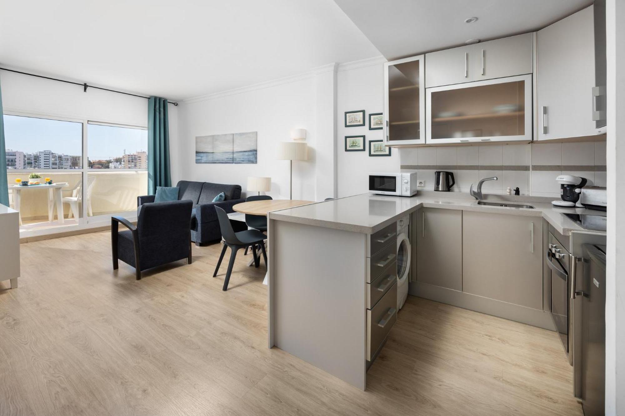 Benalbeach Premium Apartments By Alfresco Stays Benalmadena Exterior photo