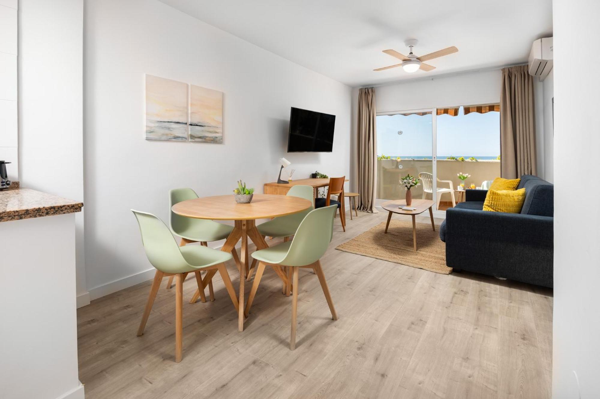 Benalbeach Premium Apartments By Alfresco Stays Benalmadena Exterior photo